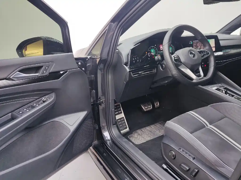 Volkswagen Golf — миниатюра 8