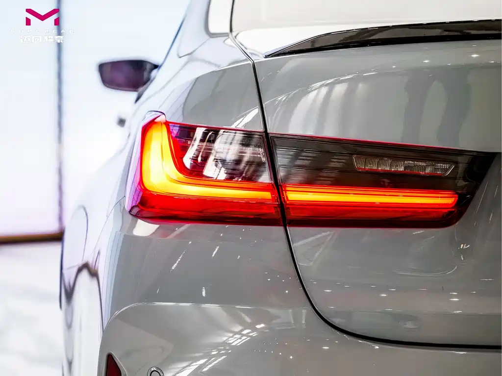 BMW M3 2023 M3