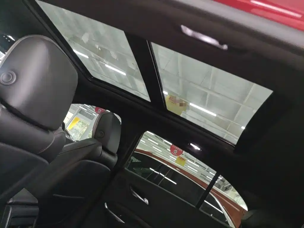 Cadillac XT4 — миниатюра 18