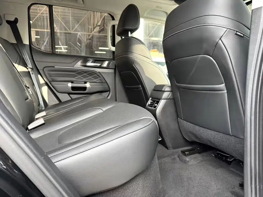 TANK TANK 300 NEW ENERGY