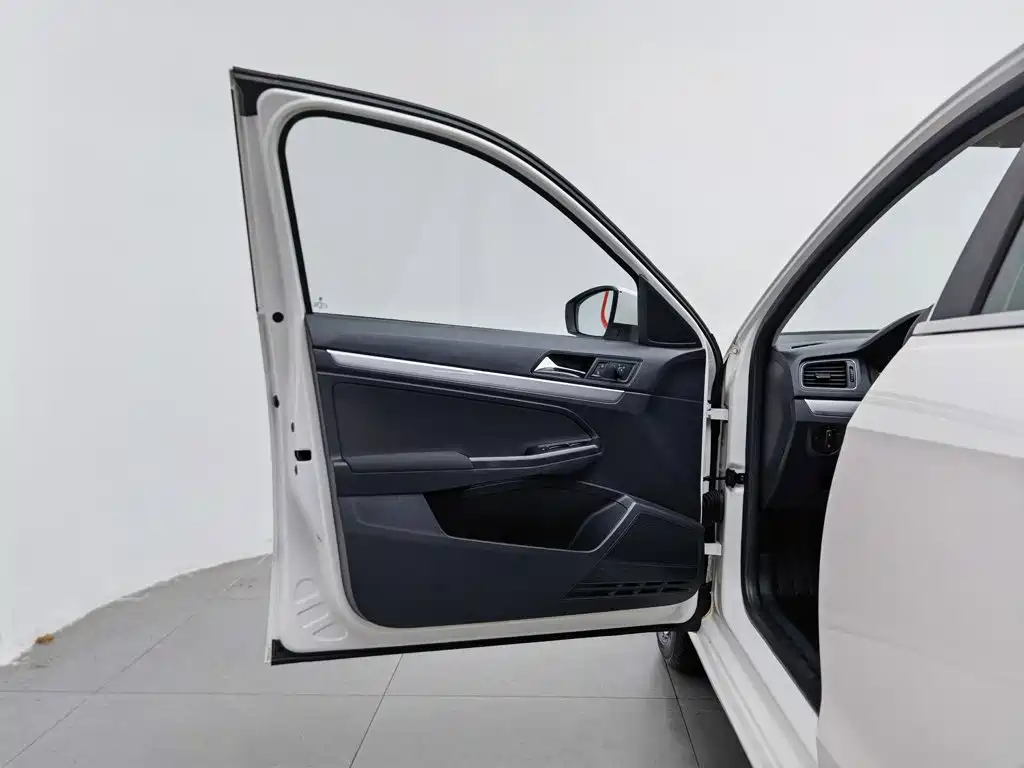 Volkswagen Gran Lavida — миниатюра 8