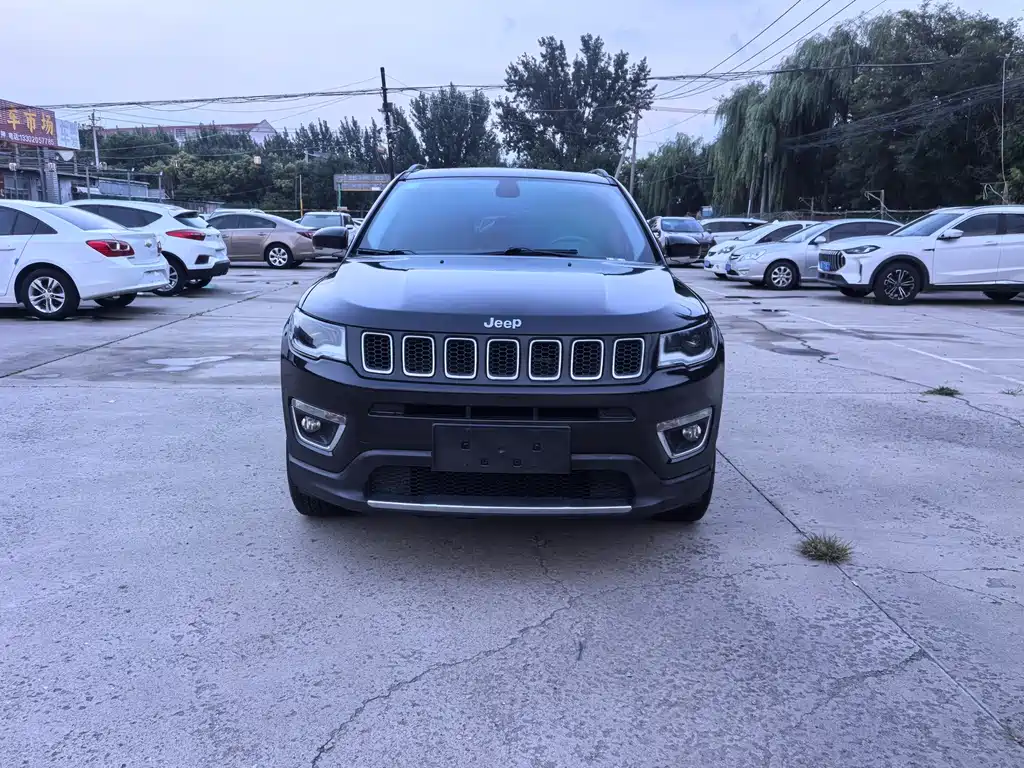 Jeep Compass — миниатюра 2