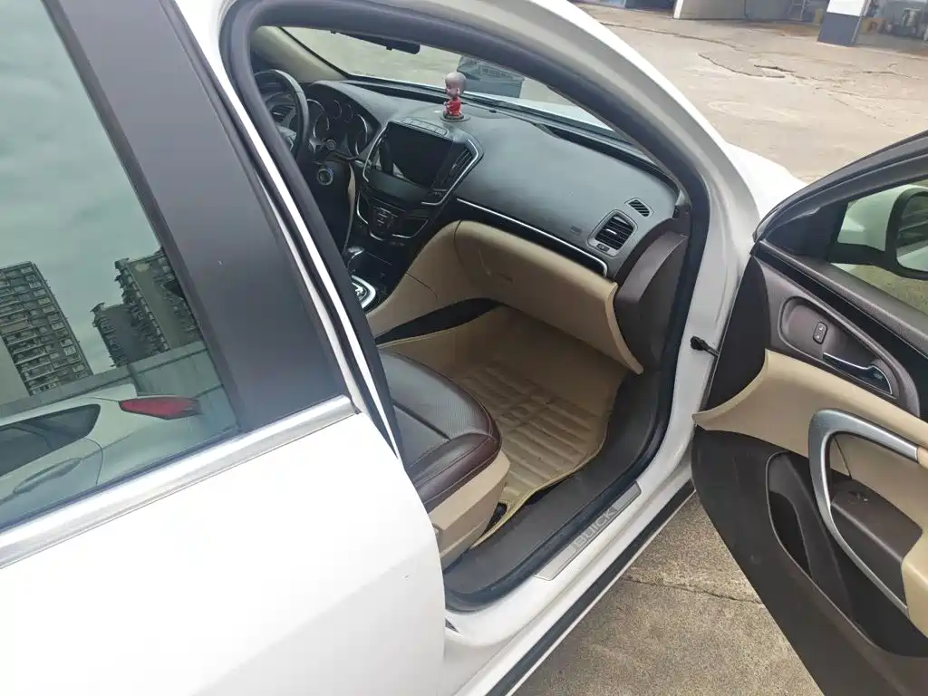 Buick Regal — миниатюра 18