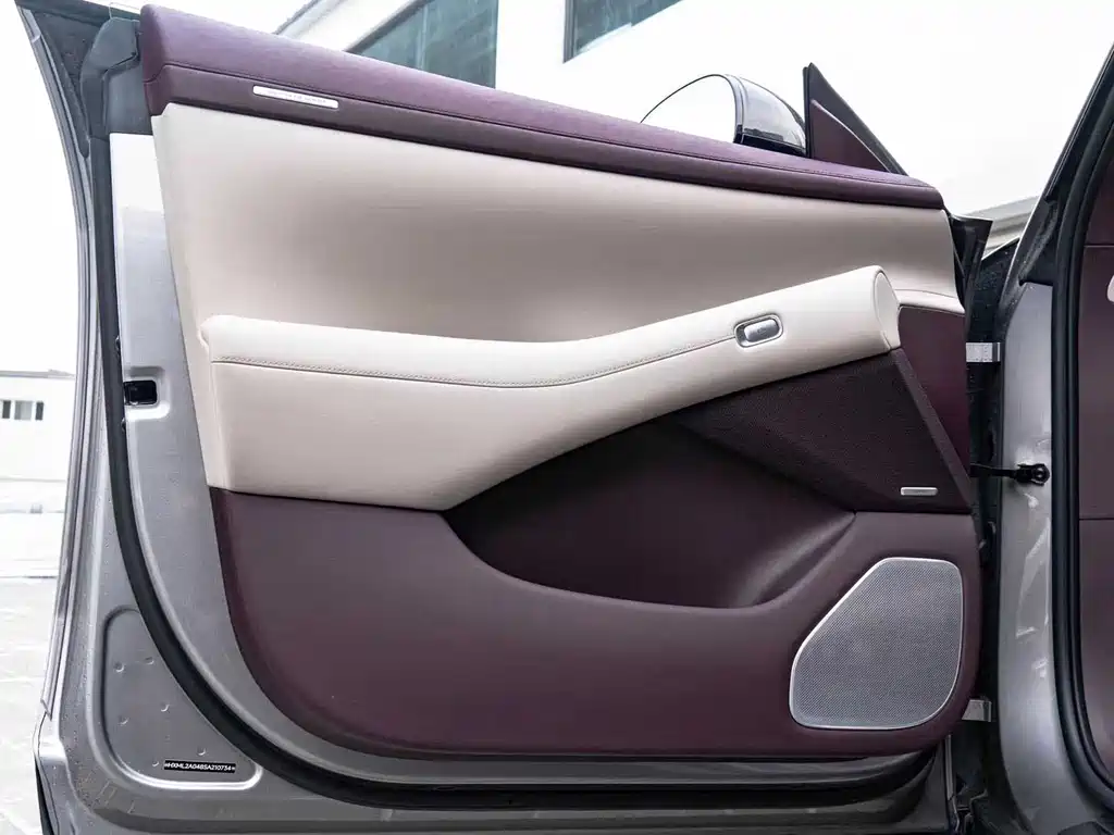 XIAOMI CAR XIAOMI YU7