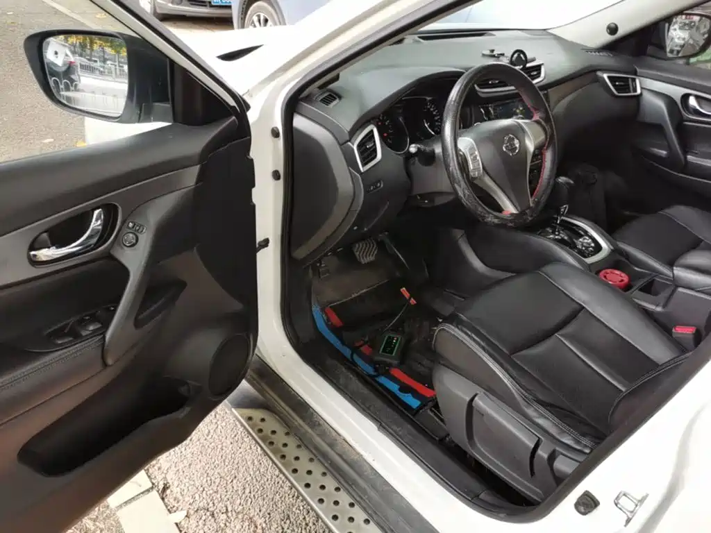 Nissan X-Trail — миниатюра 16