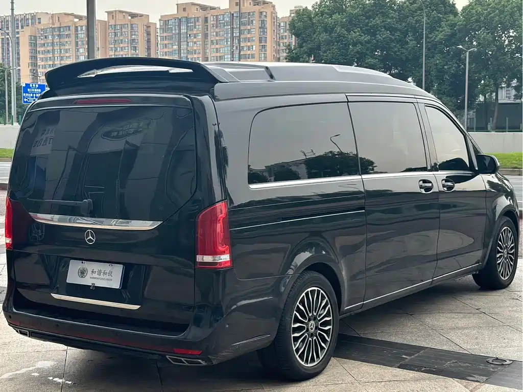 Mercedes-Benz V-Class — миниатюра 4