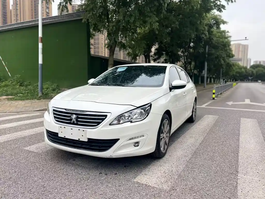 Купить Peugeot 408