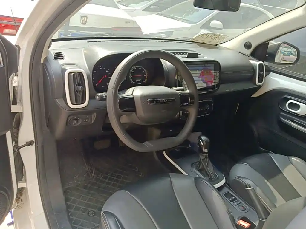 Roewe Clever — миниатюра 7