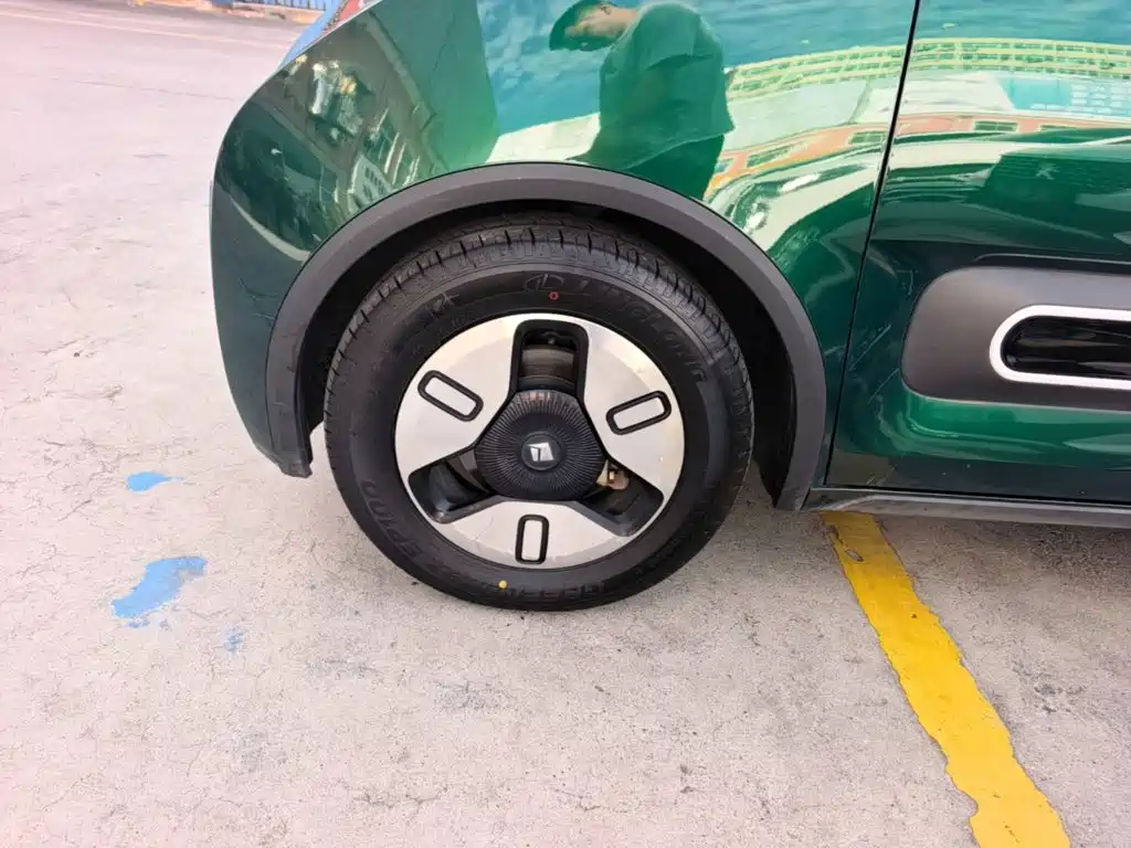 Baojun KiWi EV — миниатюра 23