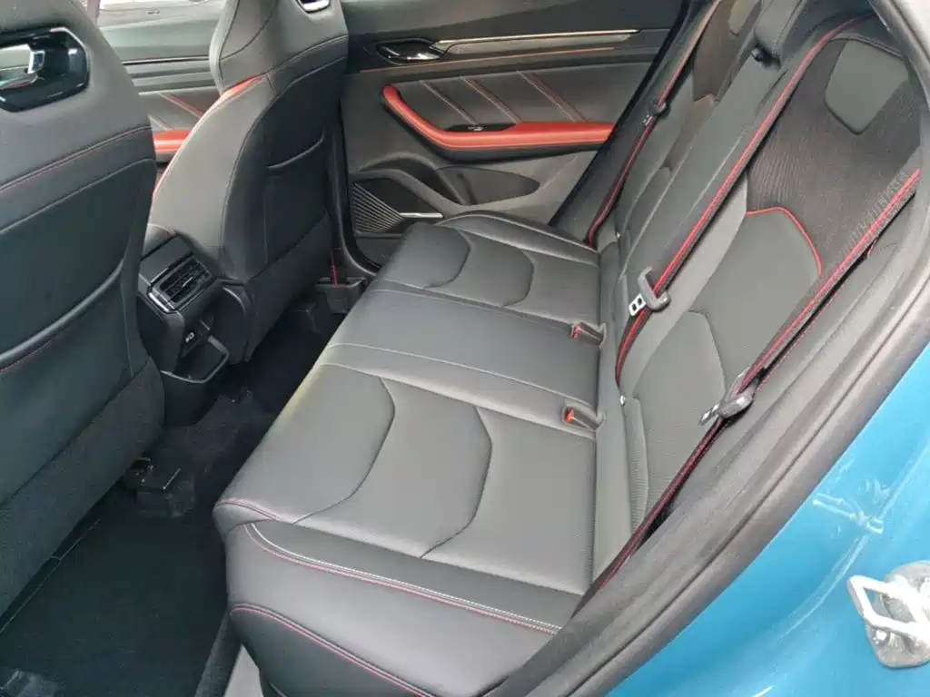 Geely Emgrand S — миниатюра 17