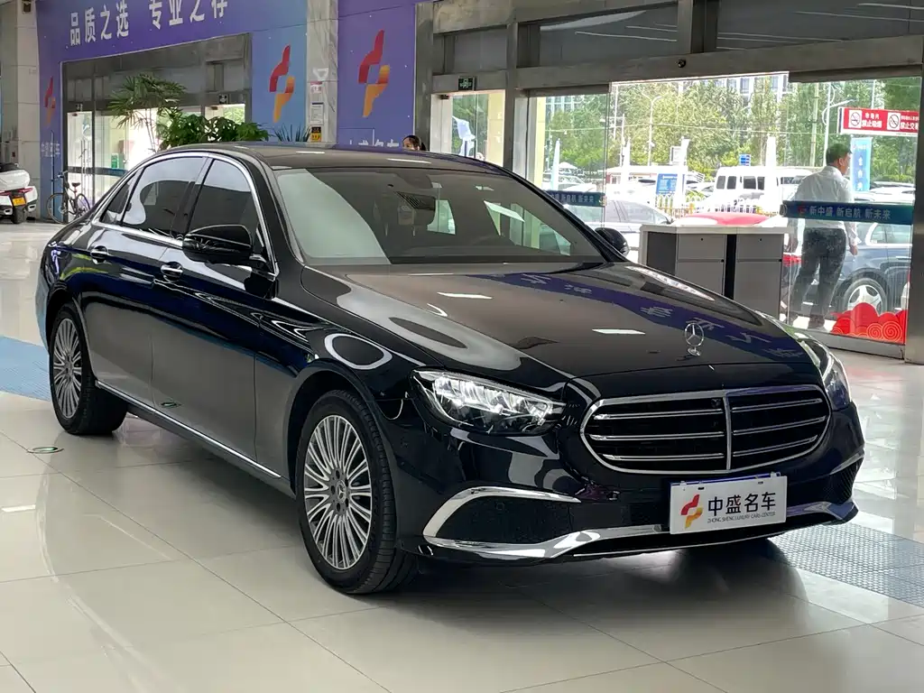Mercedes-Benz E-Class E 2023 E 300 L Fashion