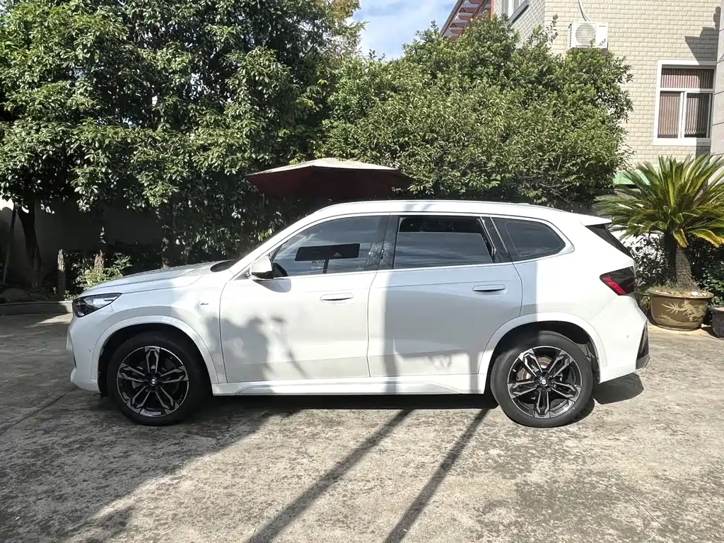 BMW X1 — миниатюра 5