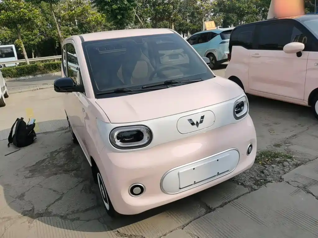 Wuling MINIEV — миниатюра 4