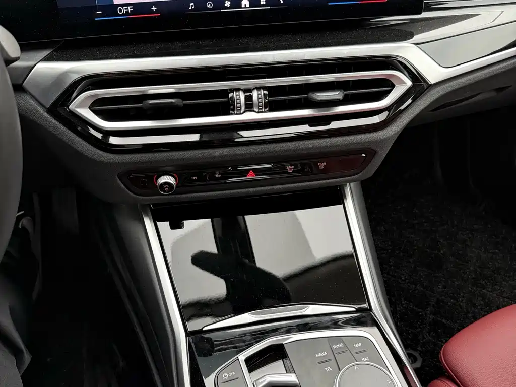 BMW 3 Series — миниатюра 9