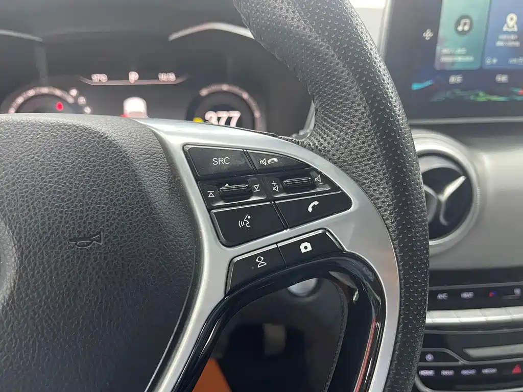 BAIC EU5 — миниатюра 17