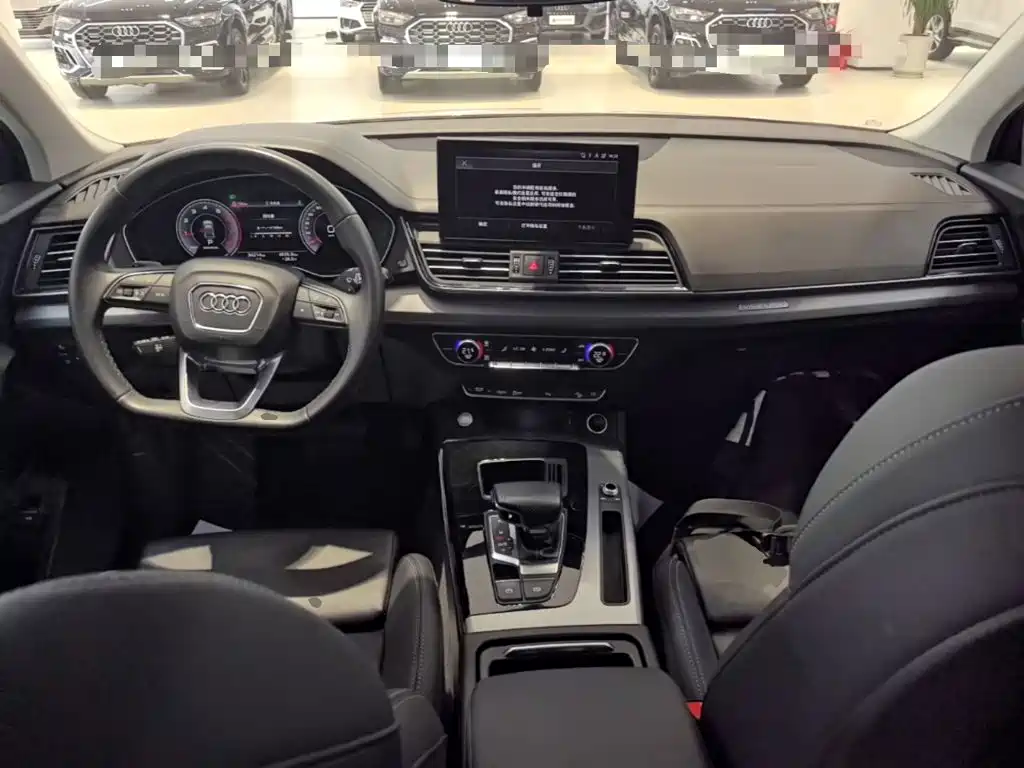 Audi Q5L — миниатюра 10