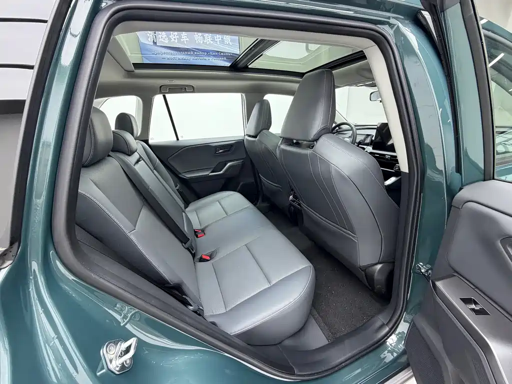 Toyota RAV4 — фотографии объявления, Фото 20