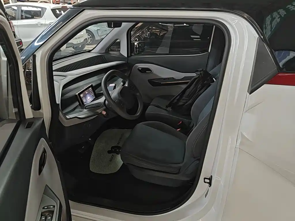 Wuling Nano EV — миниатюра 15