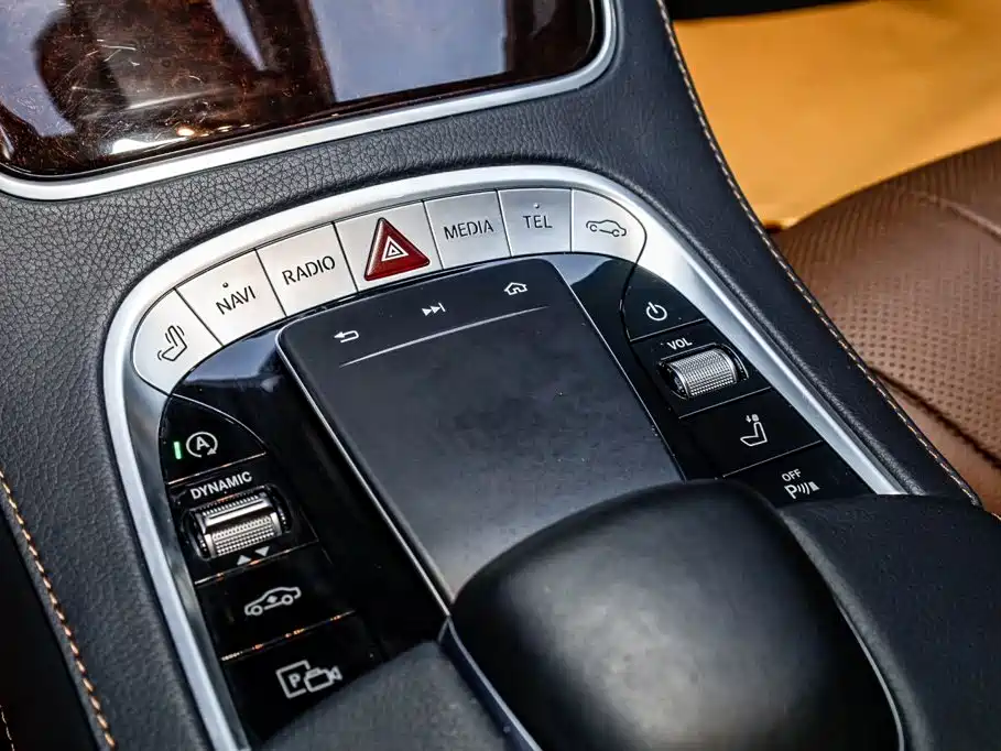Mercedes-Benz S-Class — миниатюра 20