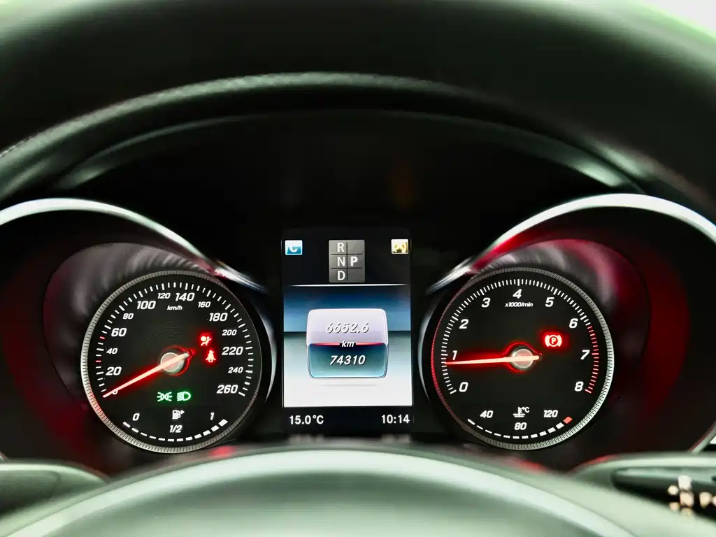 MERCEDES-BENZ C CLASS