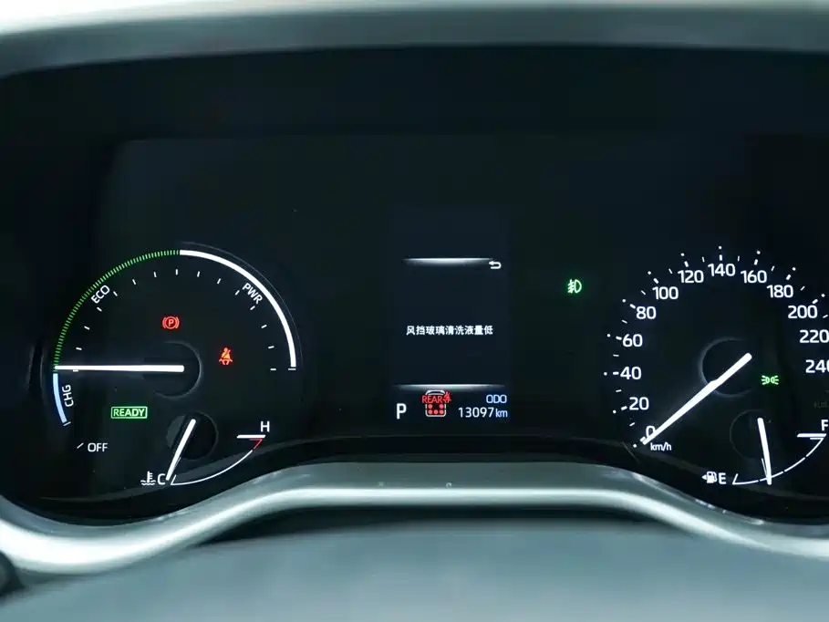 Toyota Granvia — миниатюра 8