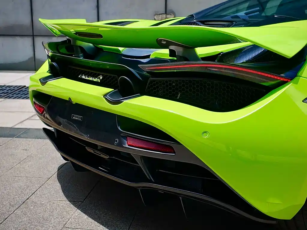 McLaren 720S — миниатюра 7