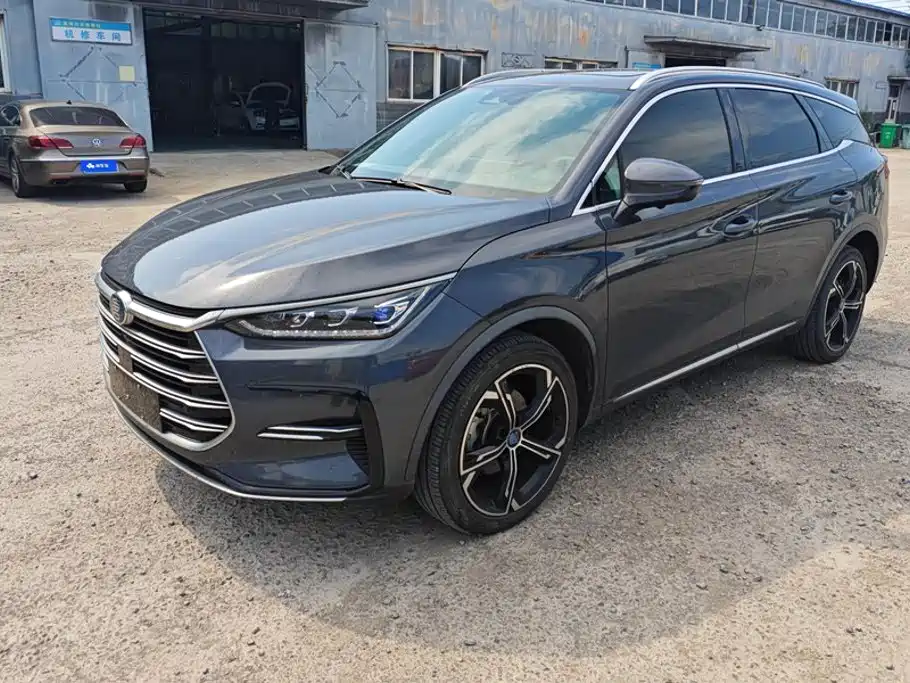 2022 BYD Tang - zdjęcie 1 z 16