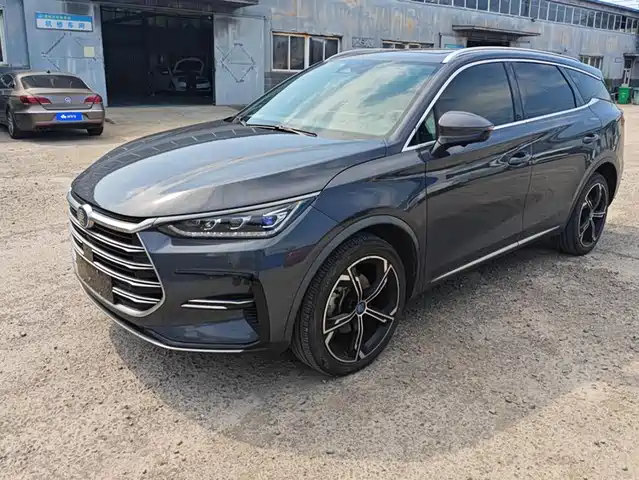 2022 BYD Tang
