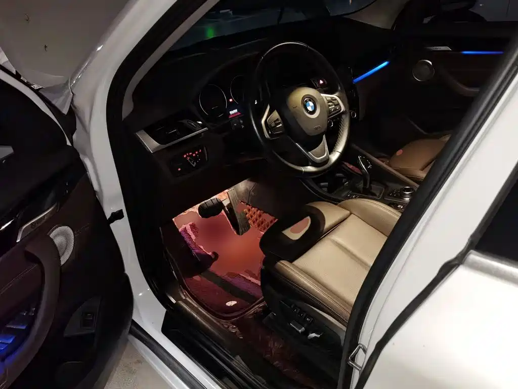 BMW X1 — миниатюра 17
