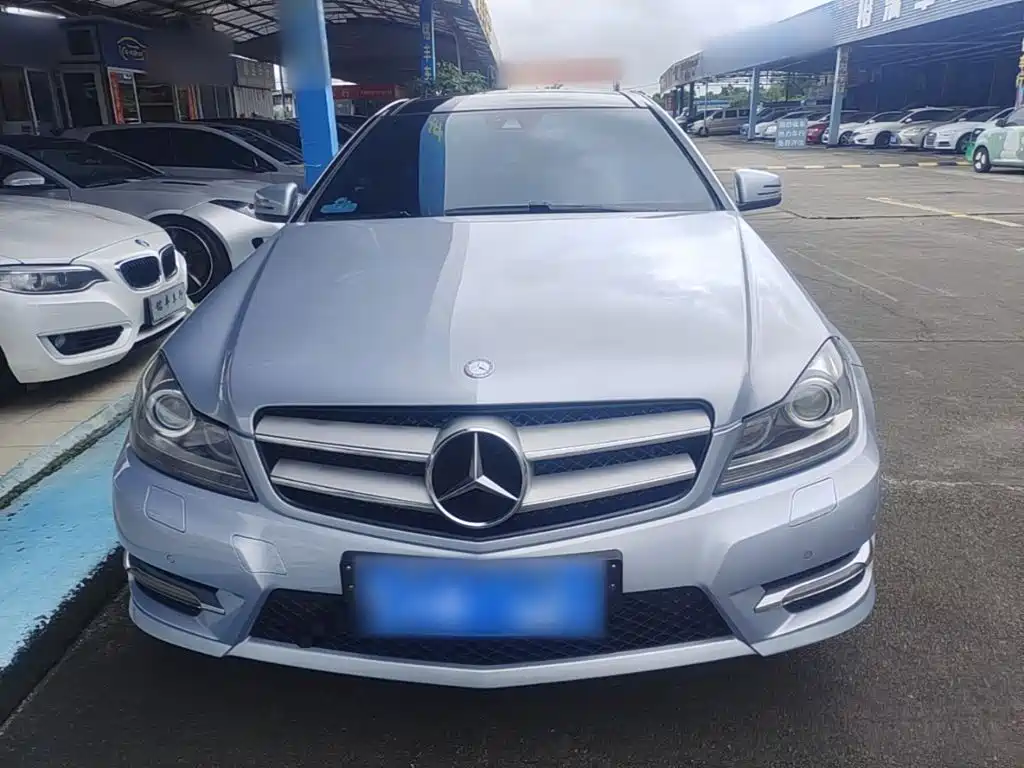 Mercedes-Benz C-Class (Import) — миниатюра 3