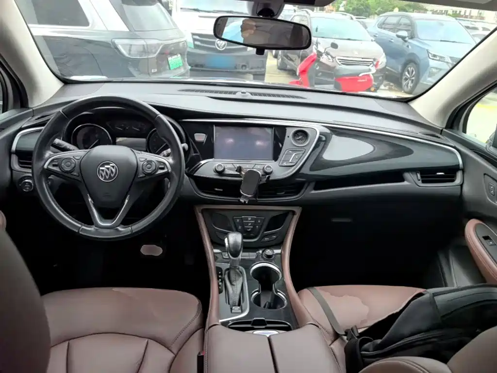 Buick Envision Plus — миниатюра 10