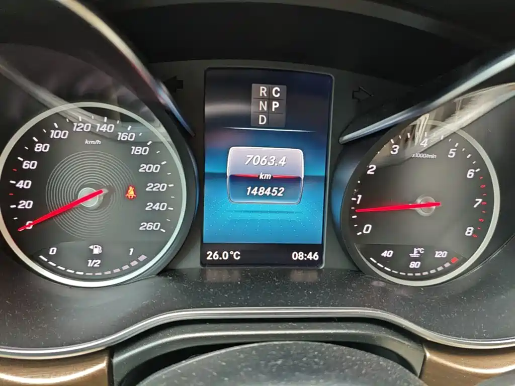Mercedes-Benz V-Class — миниатюра 12