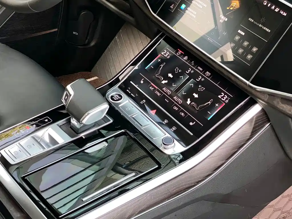 Audi Q8 — миниатюра 9