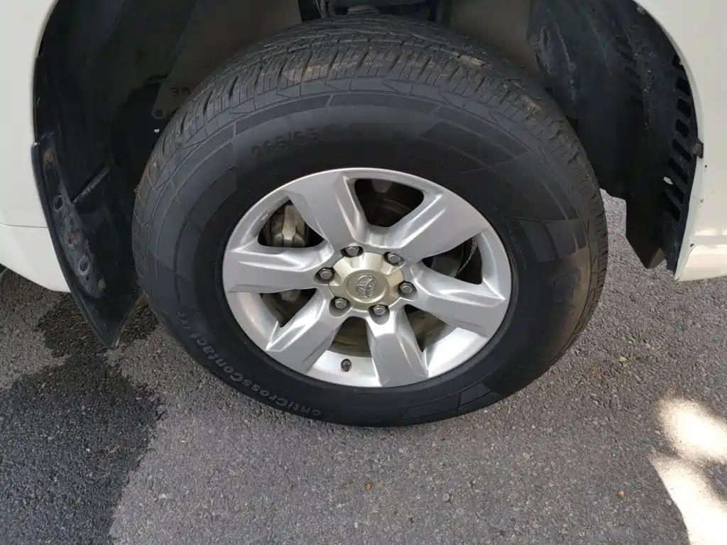 Toyota Prado — миниатюра 8