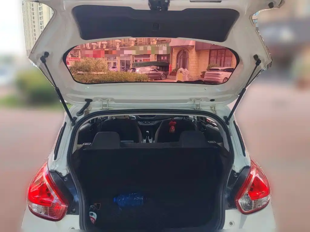 Baojun 310 — миниатюра 20