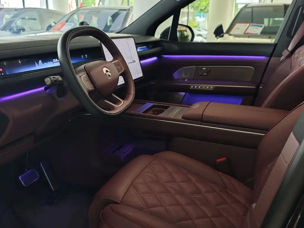 NIO ES8 2026 мест Executive Luxury