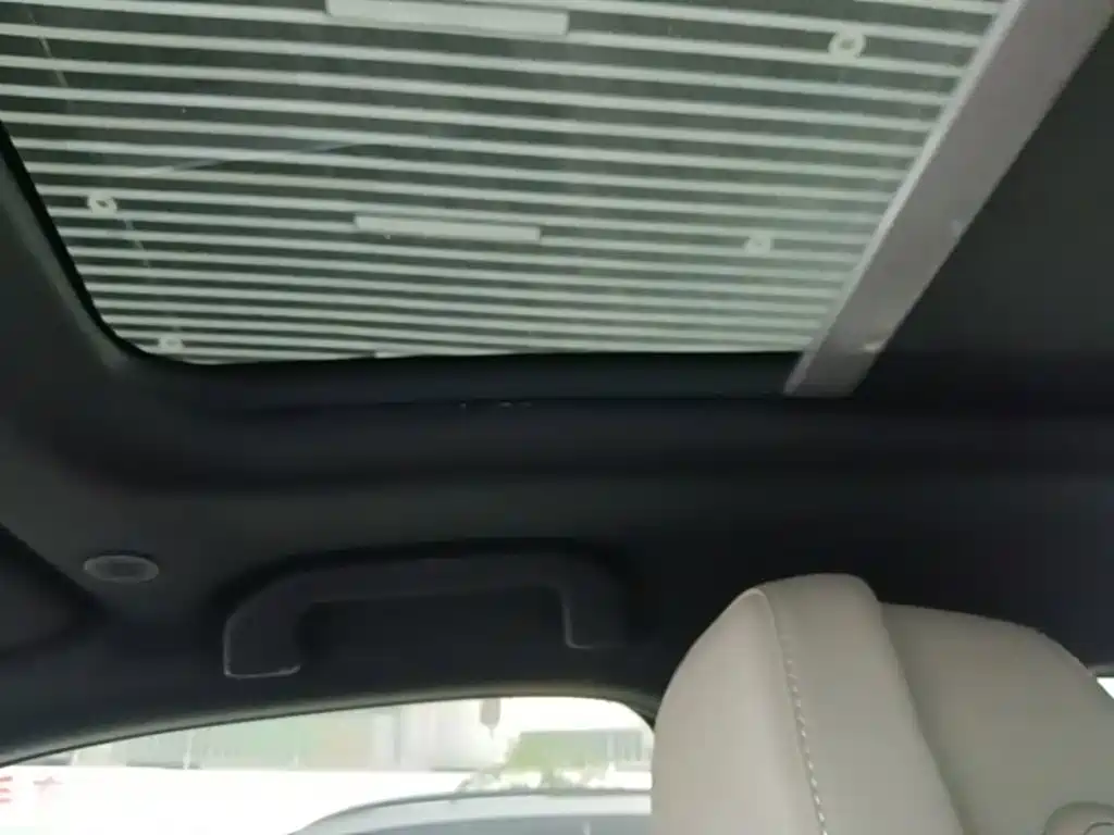 BYD Tang New Energy — миниатюра 18