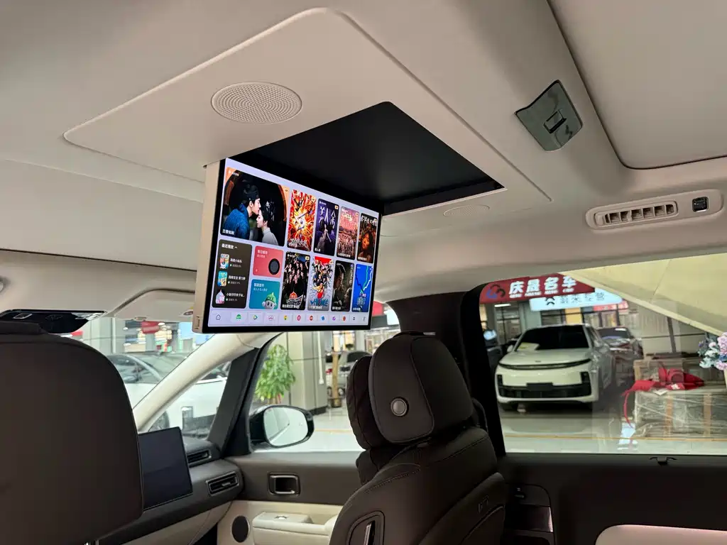 Li Auto Li MEGA — миниатюра 17