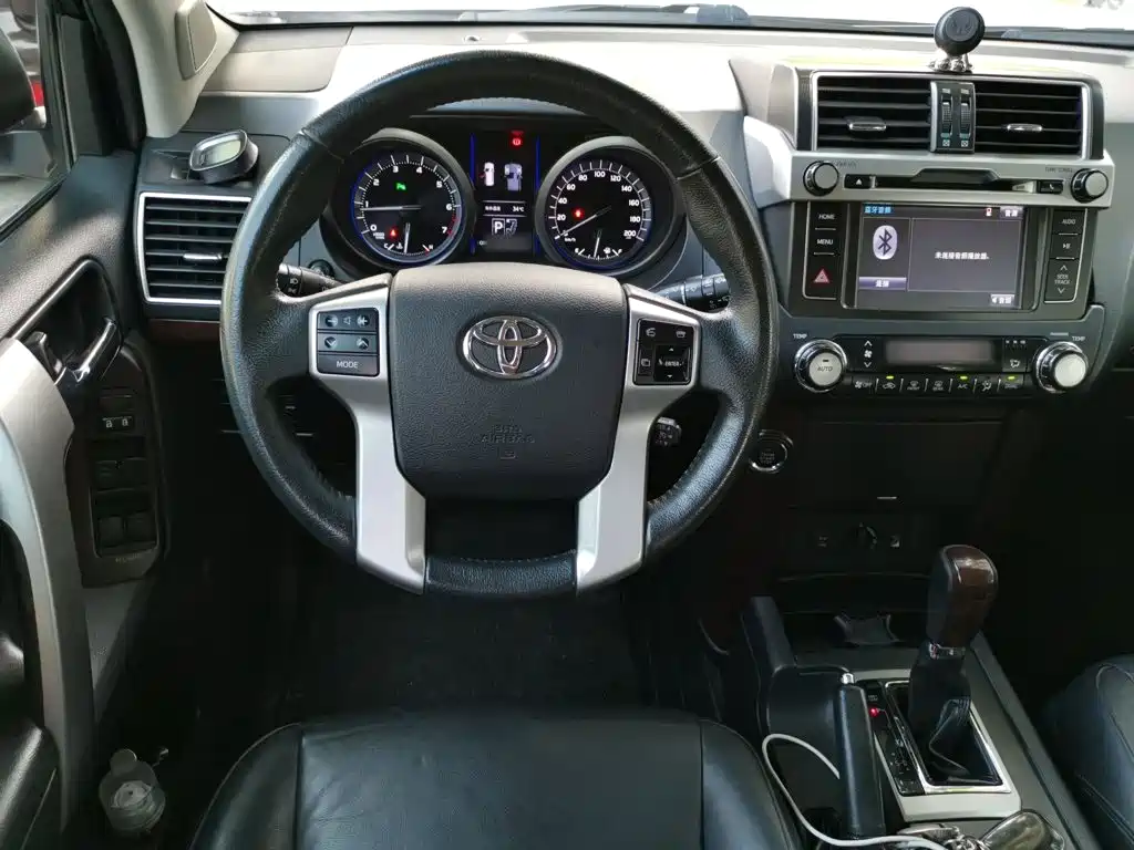 Toyota Prado — миниатюра 11
