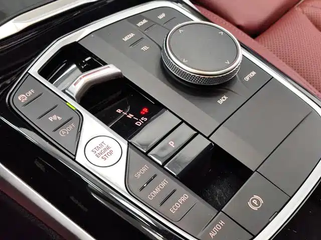 BMW 3 Series — миниатюра 13