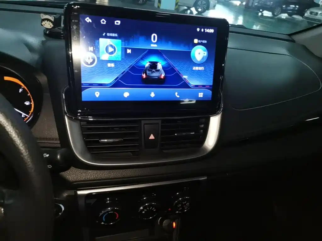 Toyota Yaris L — миниатюра 13