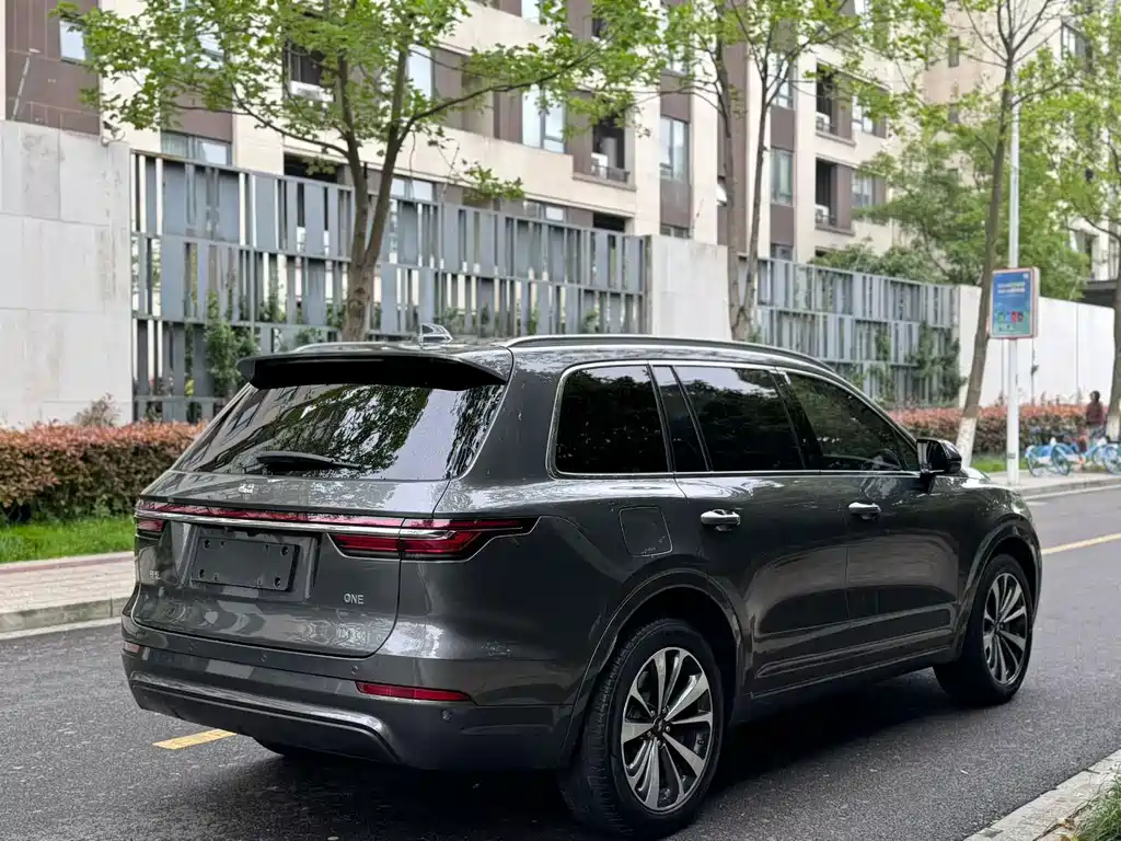 Li Auto Li ONE — миниатюра 9