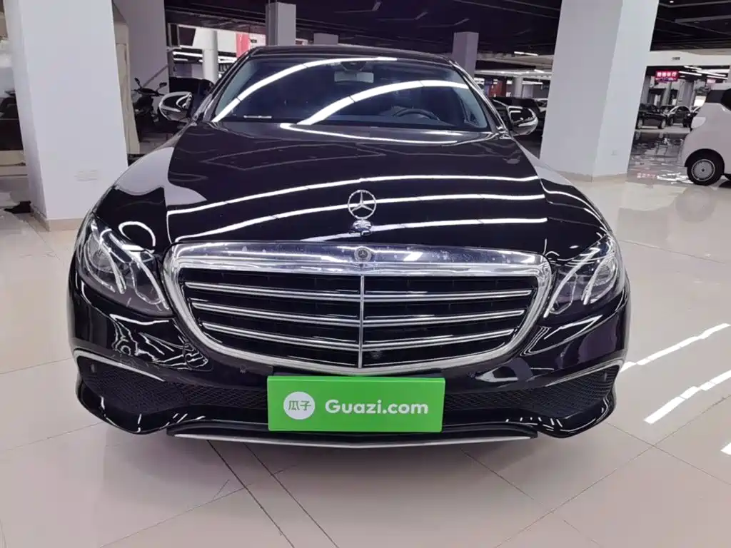 Mercedes-Benz E-Class — миниатюра 3
