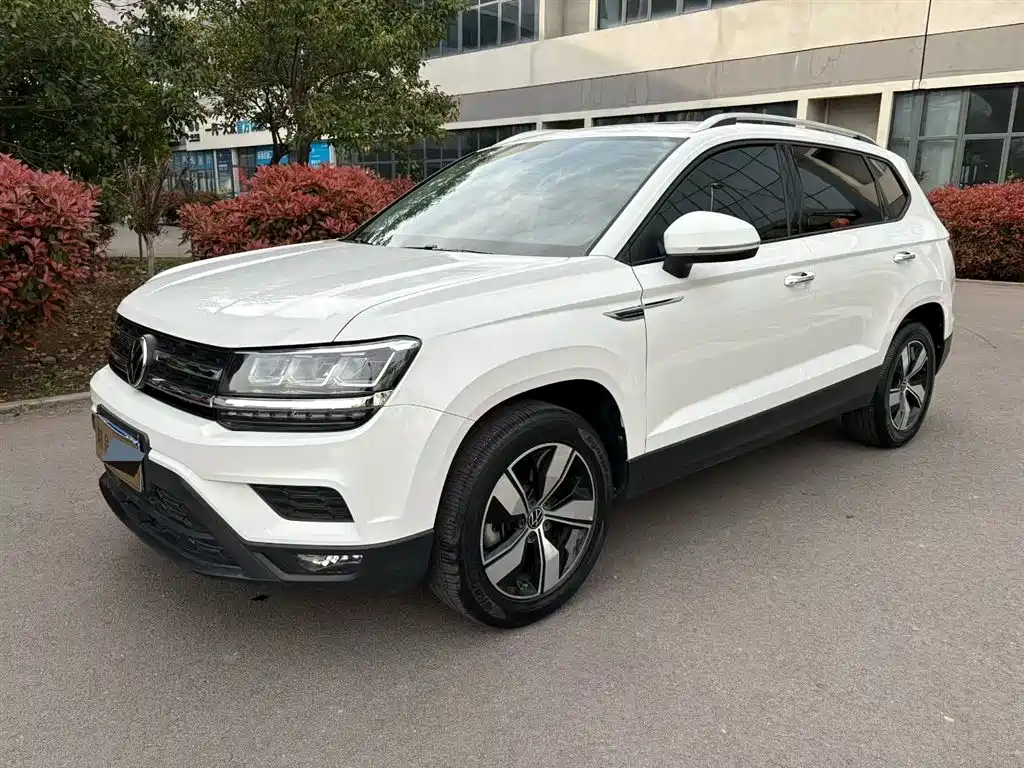 Volkswagen Tharu 2021