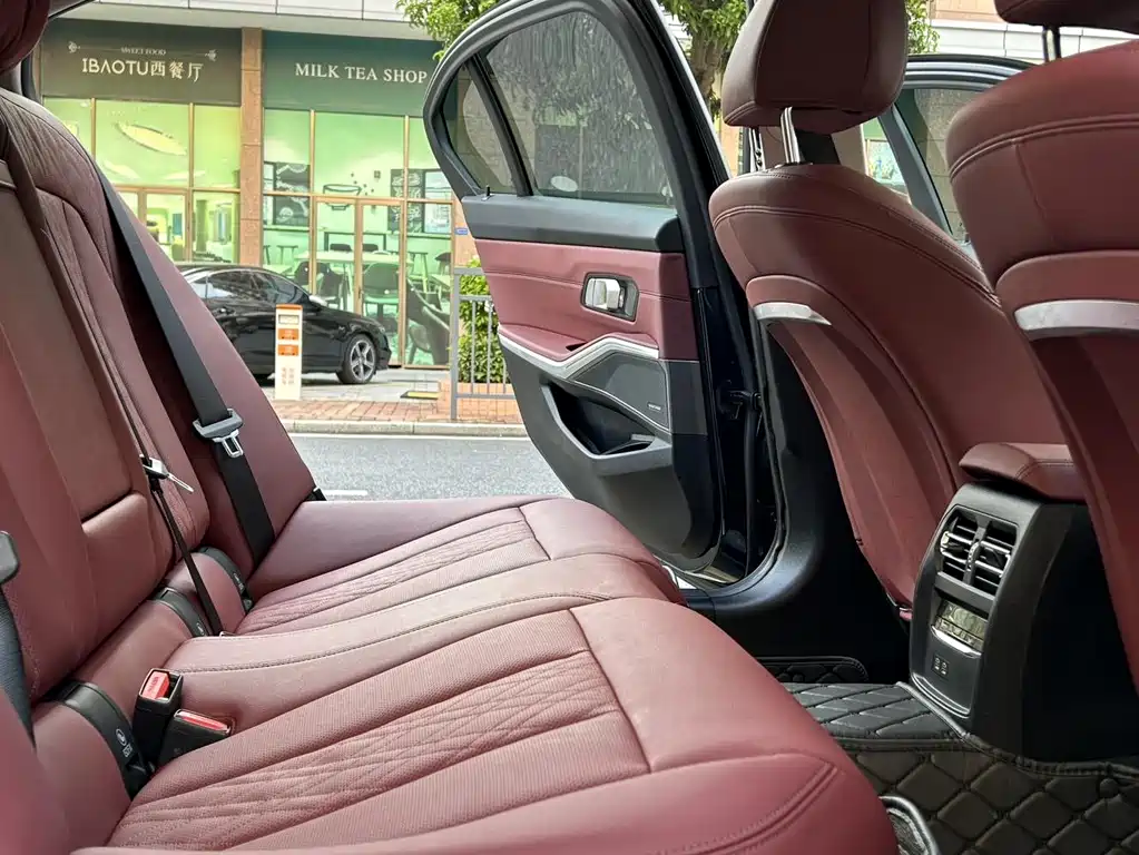 BMW 3 Series — миниатюра 19