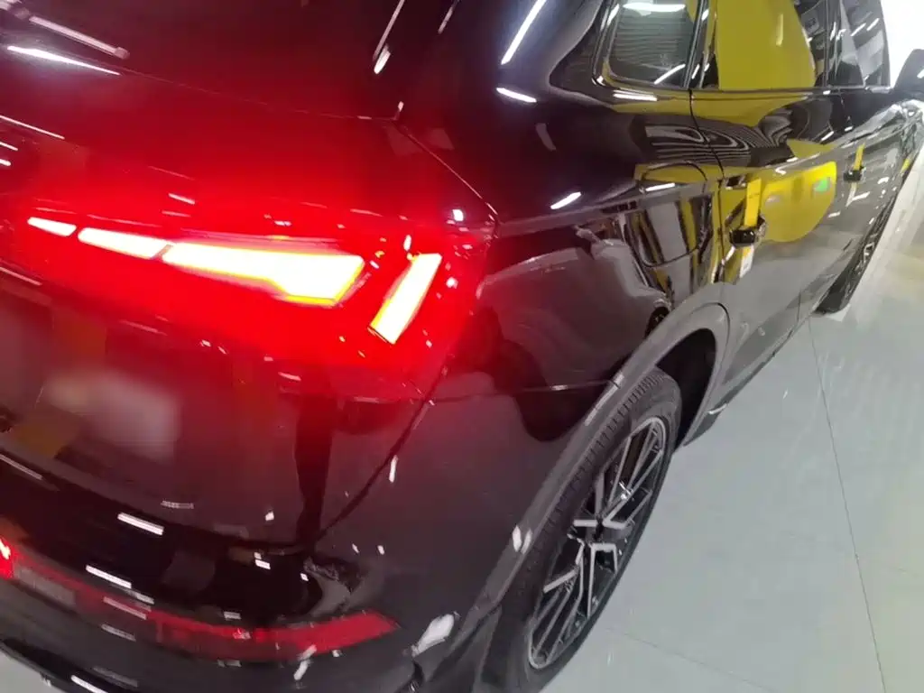 Audi Q5L — миниатюра 8