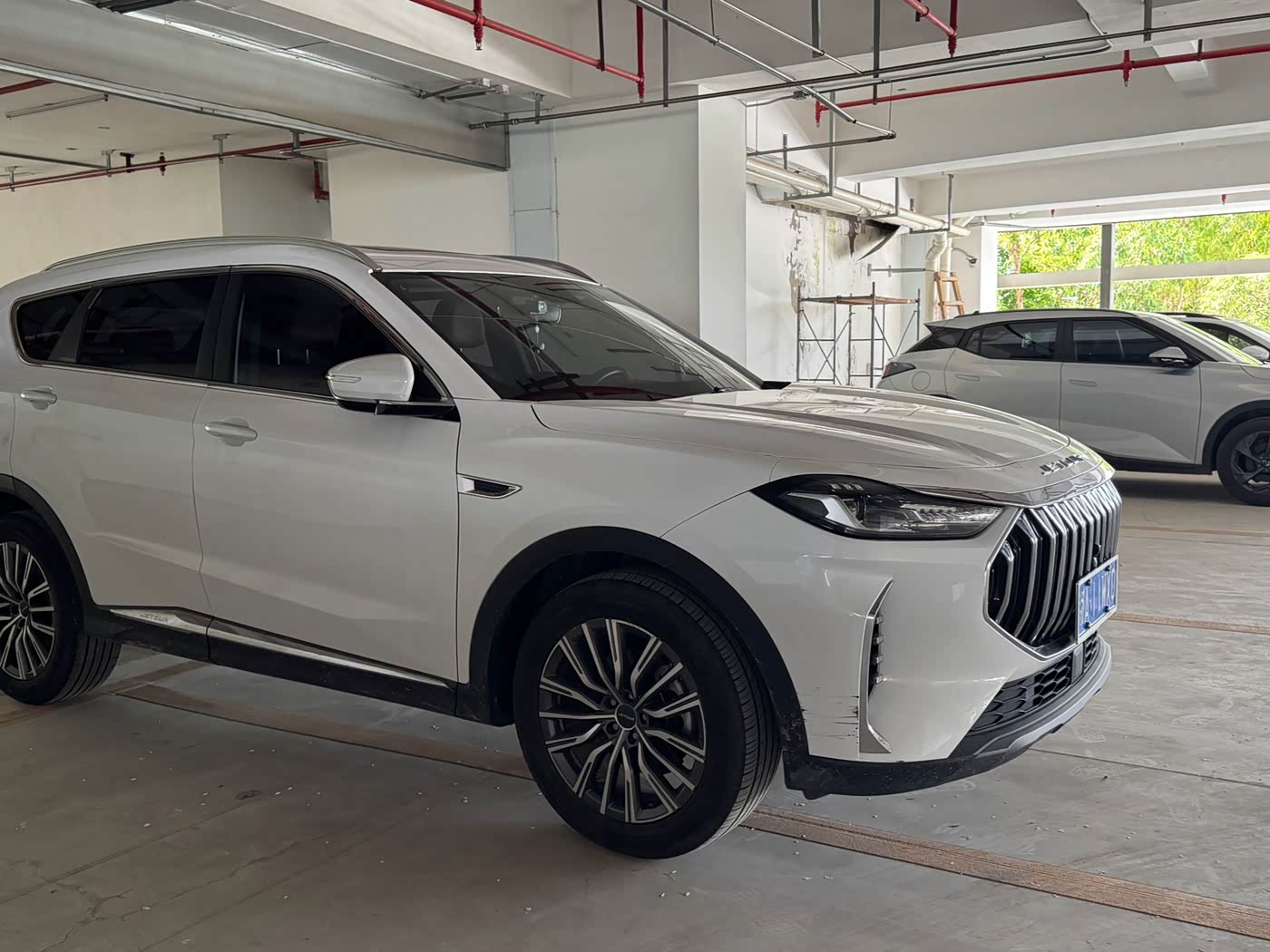 Jetour Jetour X70 PLUS 1.5 л 2024 г. Белый, пробег 22000 км