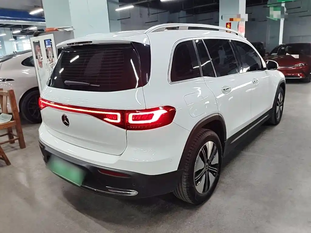 Mercedes-Benz EQB — миниатюра 7