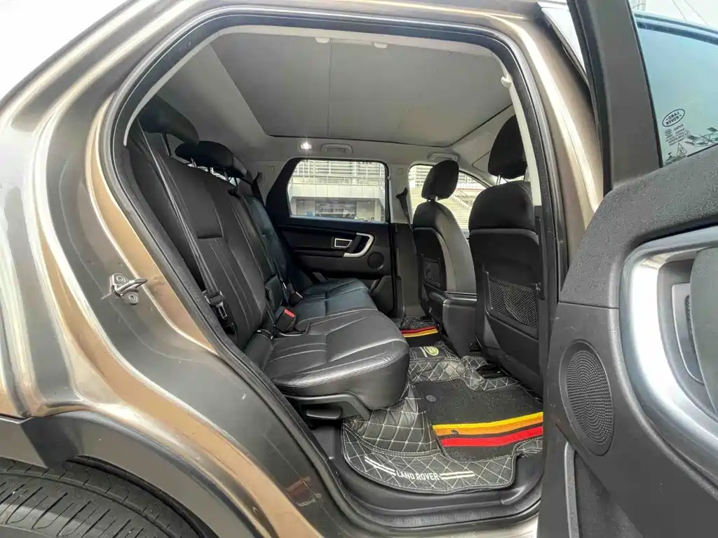 Land Rover Discovery Sport — миниатюра 13