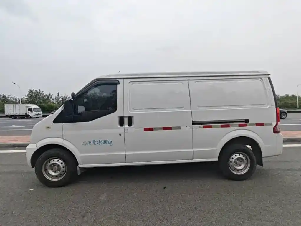 Ruichi Ruichi EC35 — миниатюра 4